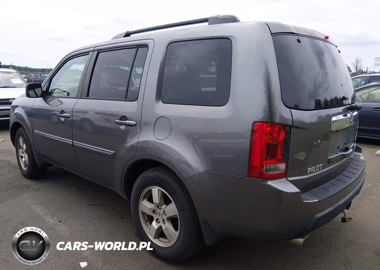 2011 Honda Pilot Ex-L VIN:5FNYF4H62BB051182 - 3