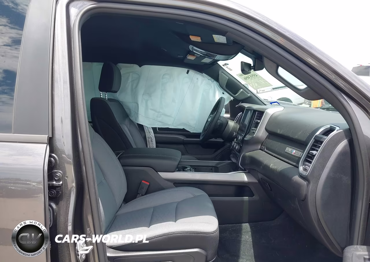 2025 Ram 1500 Lone Star 4X4 5'7 Box VIN:1C6SRFFP1SN761218 - 5