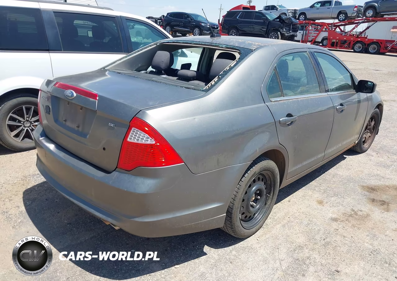 2011 Ford Fusion Se VIN:3FAHP0HAXBR122658 - 4