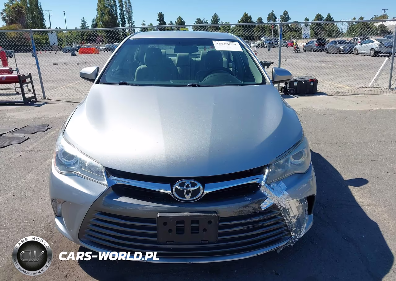 2016 Toyota Camry Le VIN:4T4BF1FK1GR559440 - 12