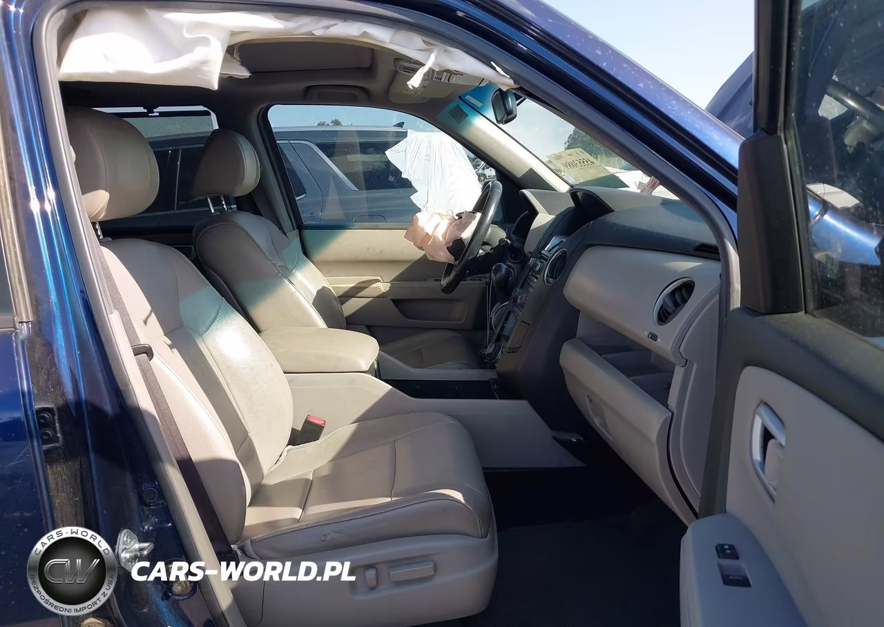 2013 Honda Pilot Touring VIN:5FNYF3H97DB028133 - 5