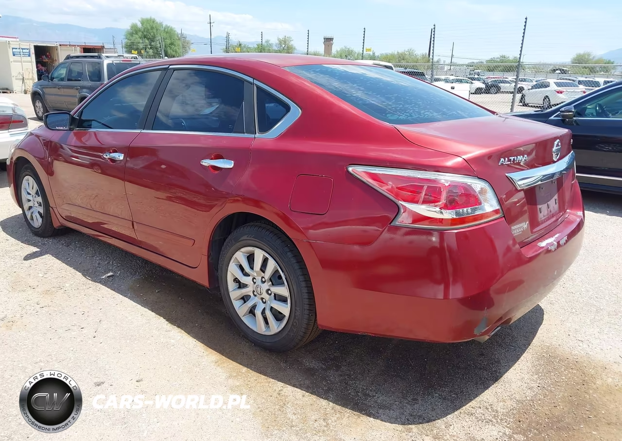 2015 Nissan Altima 2.5 S VIN:1N4AL3AP0FC584714 - 3