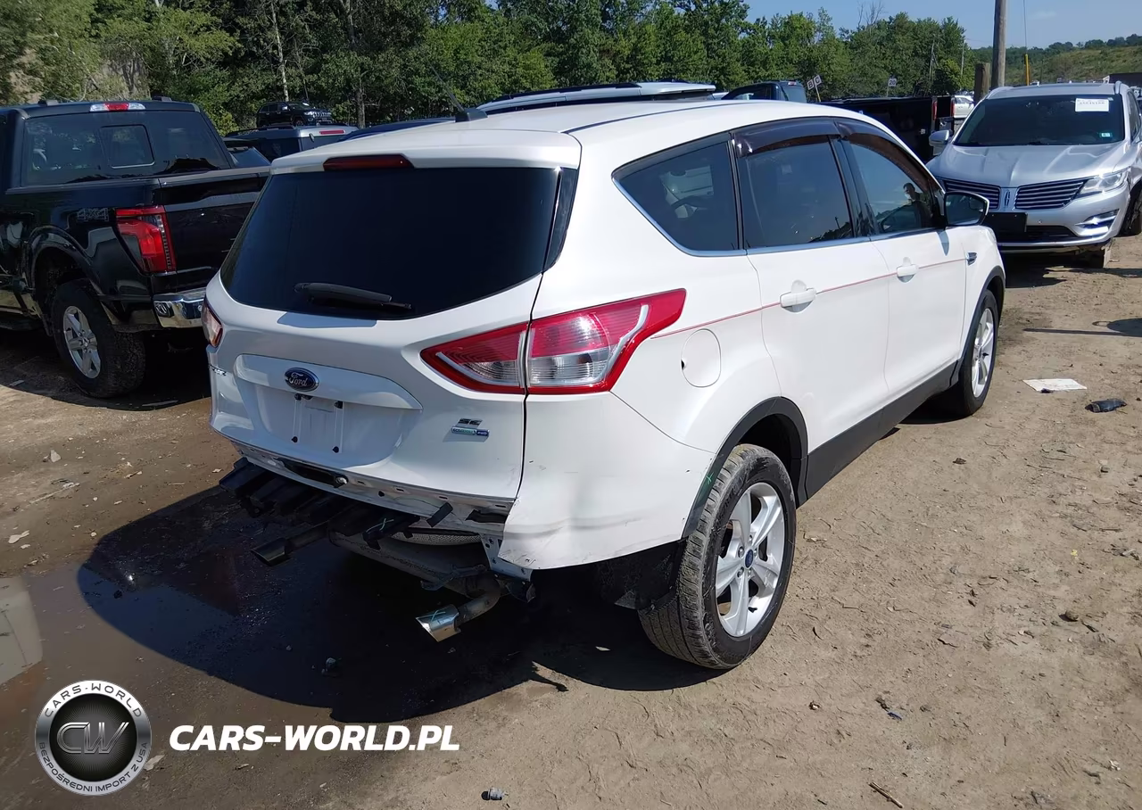 2015 Ford Escape Se VIN:1FMCU9GX2FUA96963 - 4