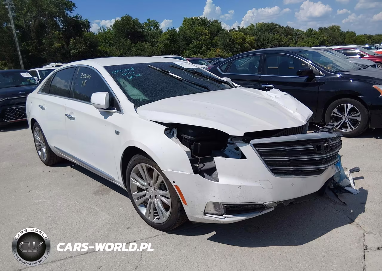 2019 Cadillac Xts Luxury – zdjęcie 1 z 17