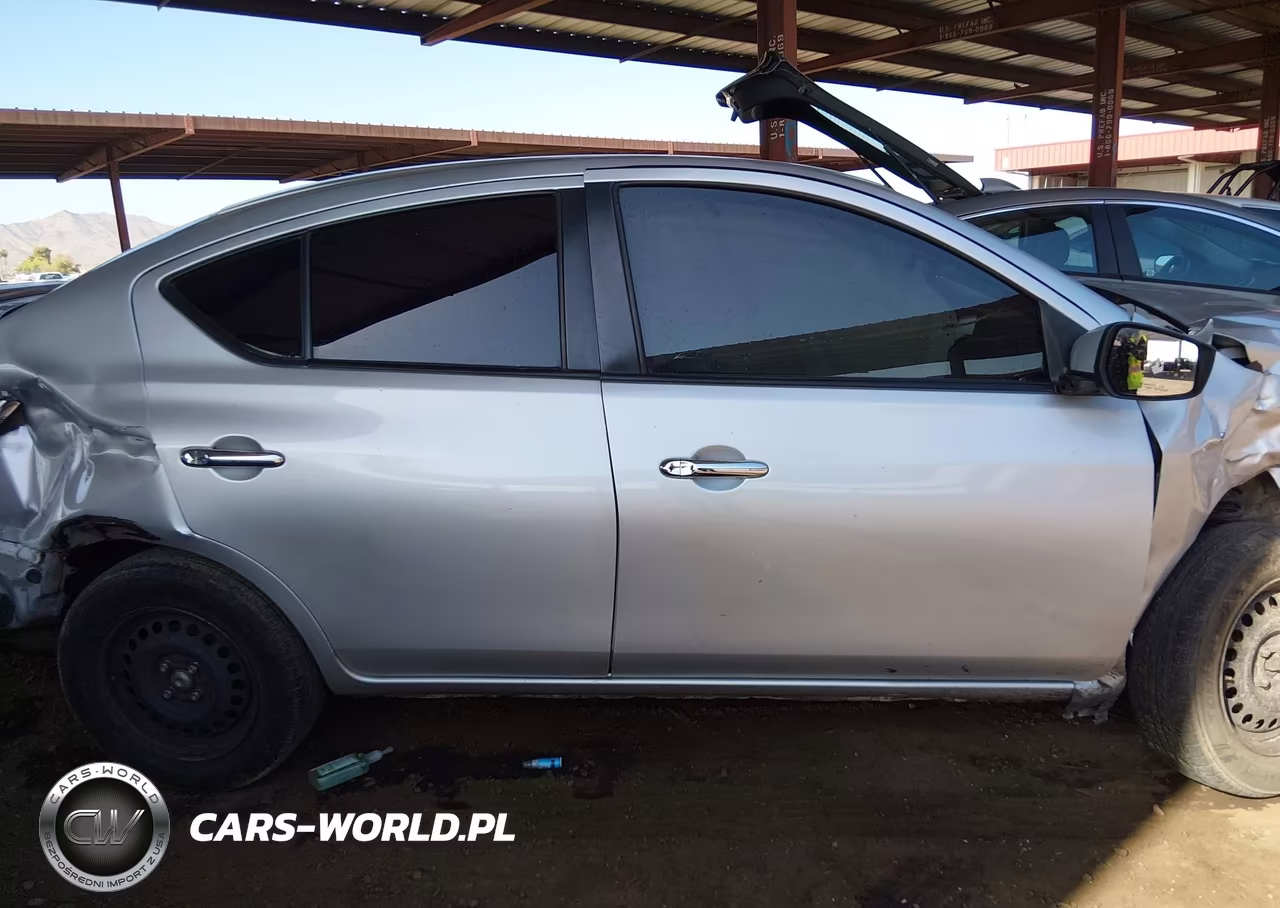 2018 Nissan Versa 1.6 Sv VIN:3N1CN7AP8JL824497 - 13