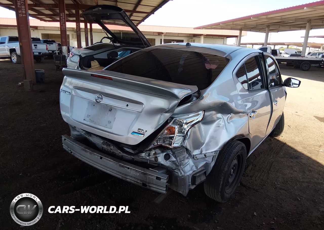 2018 Nissan Versa 1.6 Sv VIN:3N1CN7AP8JL824497 - 4