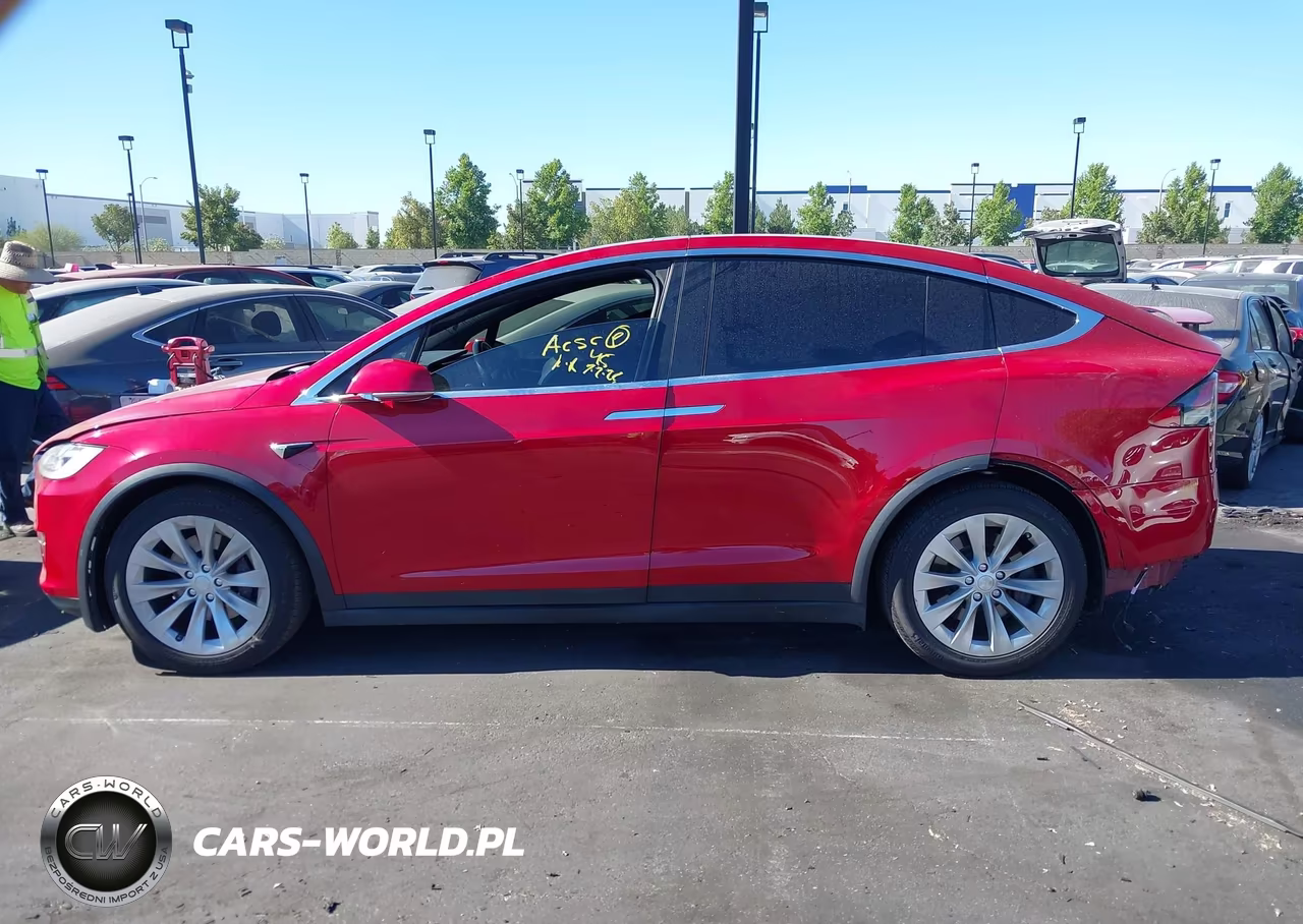 2017 Tesla Model X 100D-75D-90D VIN:5YJXCDE26HF049062 - 15