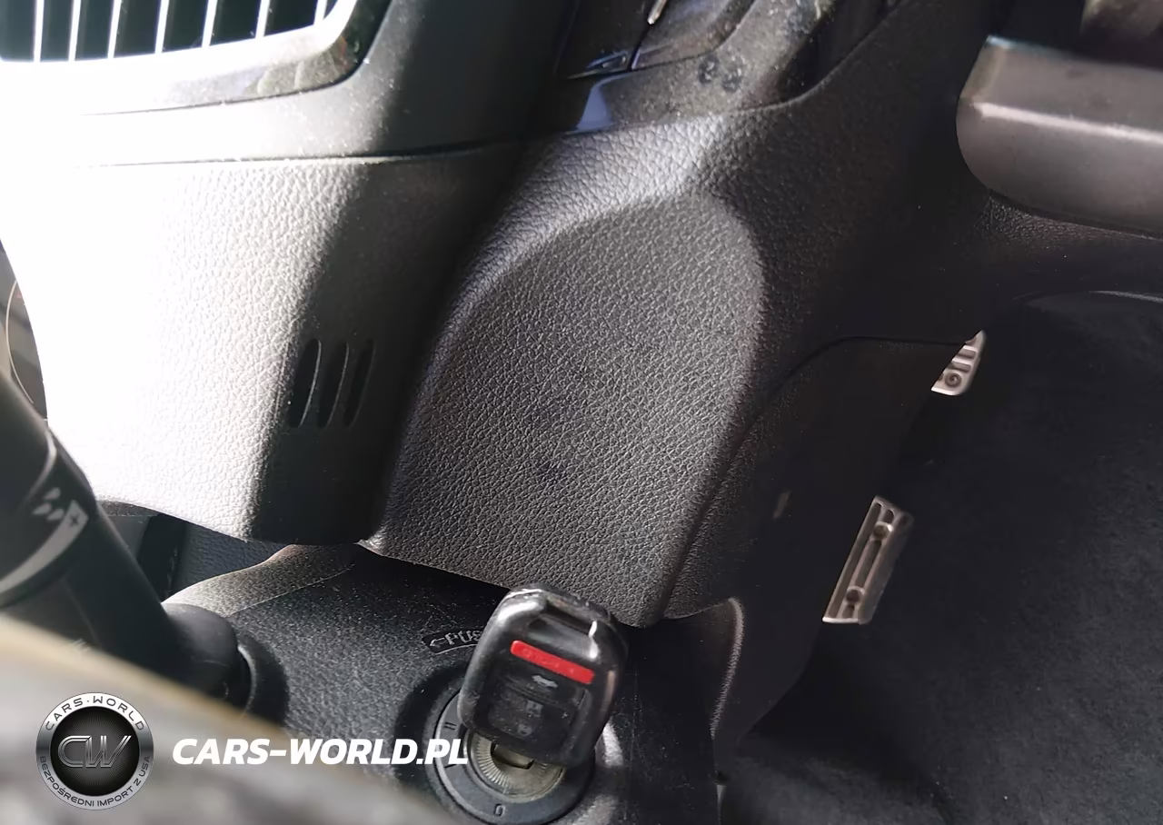 2016 Honda Accord Sport VIN:1HGCR2F5XGA050847 - 11