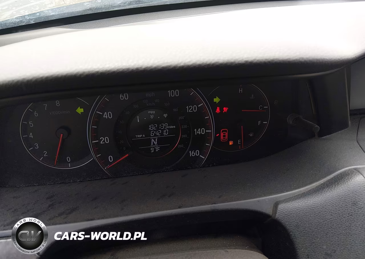 2016 Honda Accord Sport VIN:1HGCR2F5XGA050847 - 7