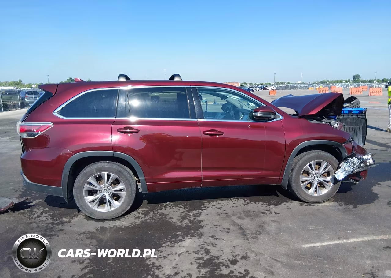 2016 Toyota Highlander Le Plus V6 VIN:5TDBKRFH2GS337099 - 13