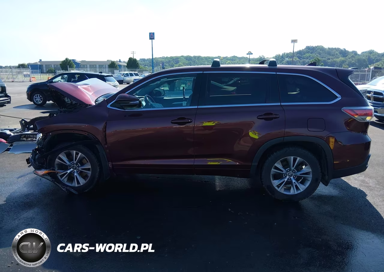 2016 Toyota Highlander Le Plus V6 VIN:5TDBKRFH2GS337099 - 14