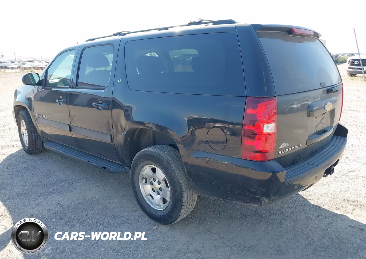2011 Chevrolet Suburban Lt VIN:1GNSKJE34BR362575 - 3