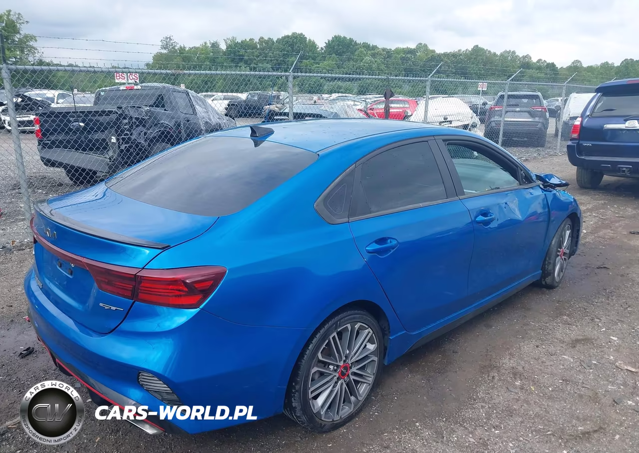 2022 Kia Forte Gt VIN:3KPF44AC3NE424267 - 4