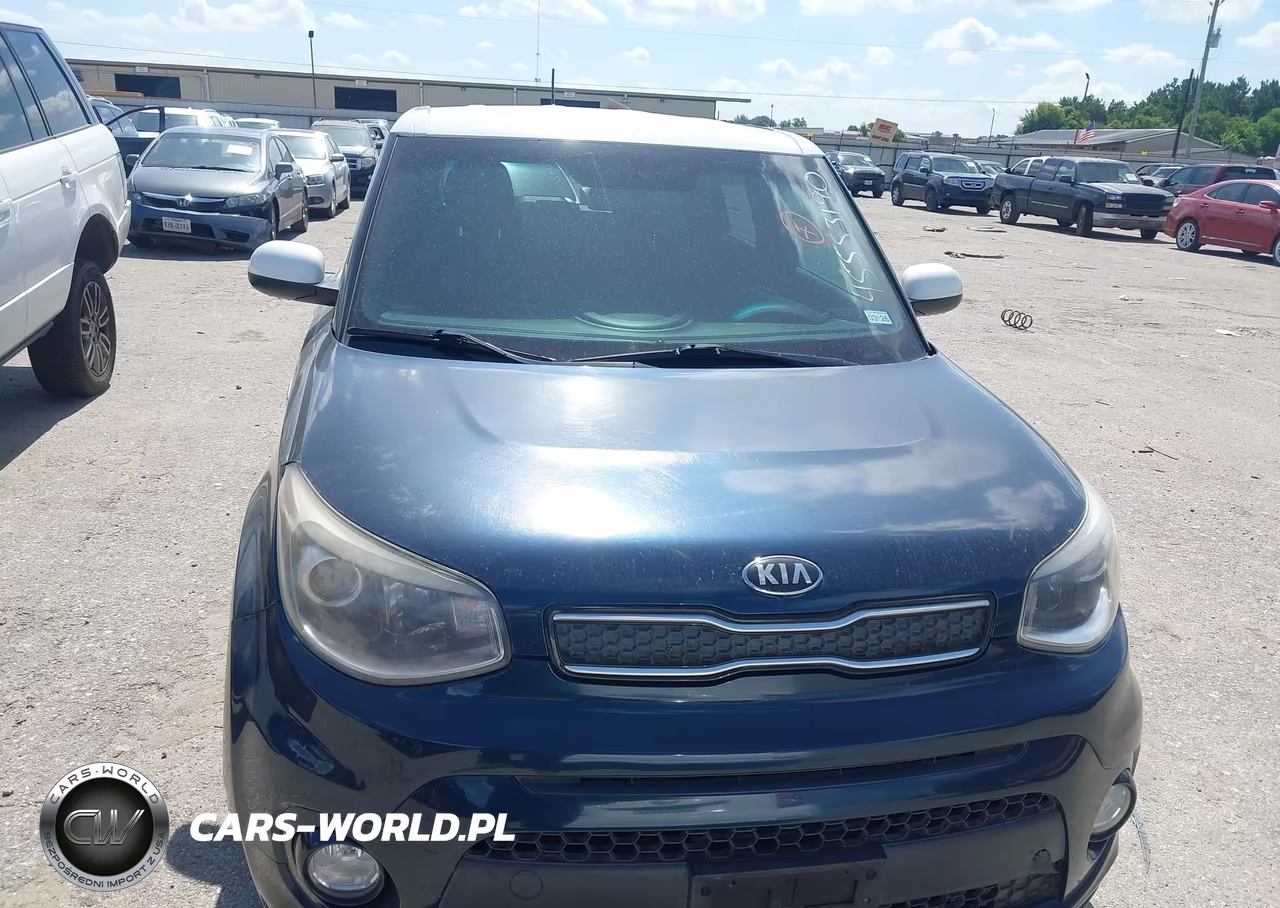2018 Kia Soul + VIN:KNDJP3A50J7601655 - 12