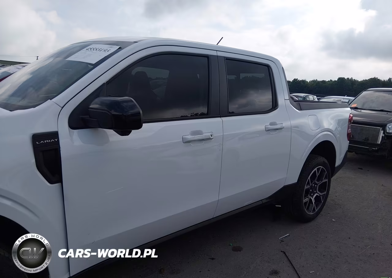 2025 Ford Maverick Lariat VIN:3FTTW8SA9SRA95466 - 14