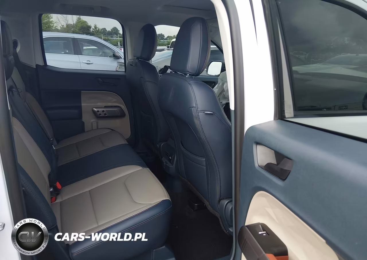 2025 Ford Maverick Lariat VIN:3FTTW8SA9SRA95466 - 8