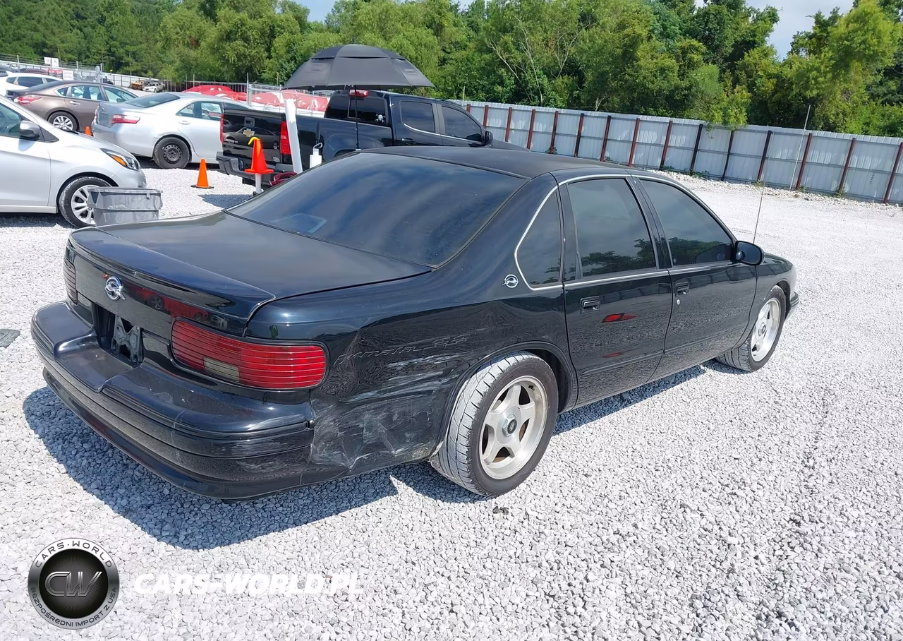 1996 Chevrolet Caprice - Impala Classic Ss VIN:1G1BL52P7TR107014 - 4