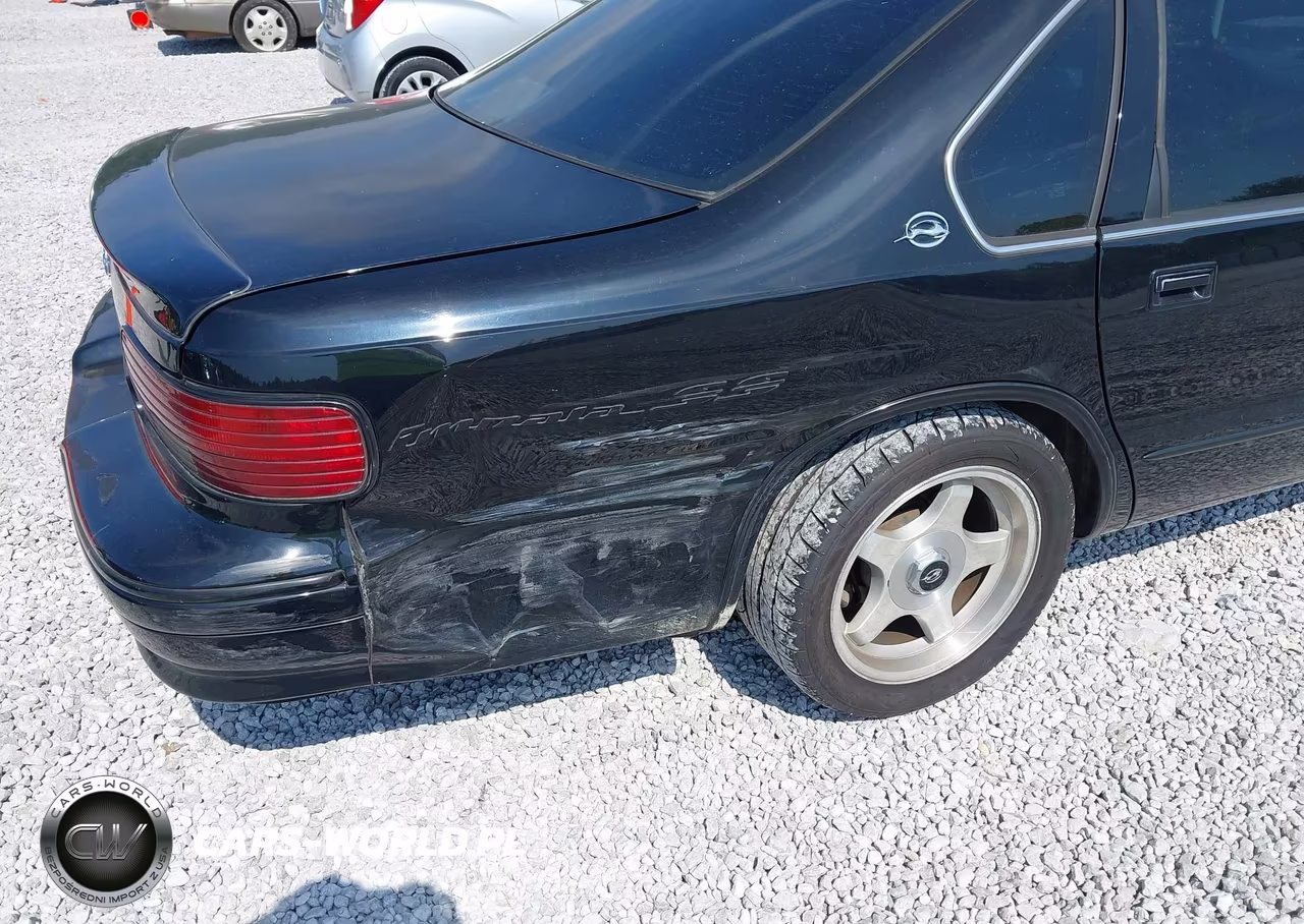1996 Chevrolet Caprice - Impala Classic Ss VIN:1G1BL52P7TR107014 - 6