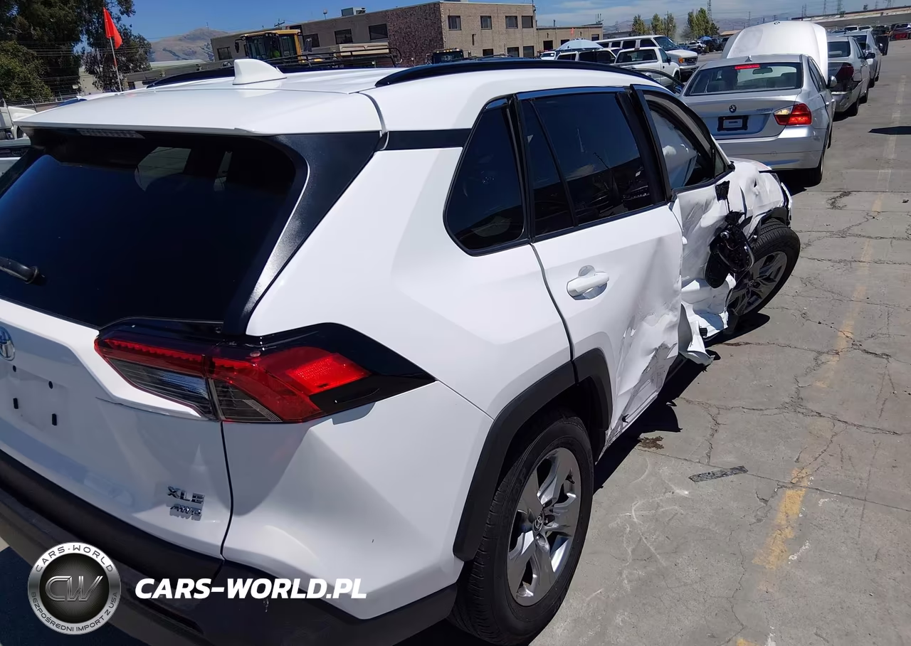 2025 Toyota Rav4 Xle VIN:2T3P1RFV4SC535593 - 21
