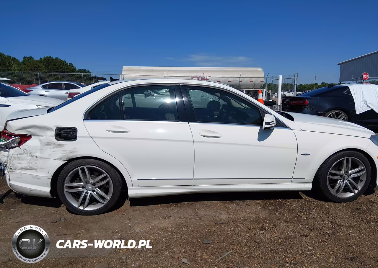 2012 Mercedes-Benz C 250 Luxury-Sport VIN:WDDGF4HB2CA626499 - 13