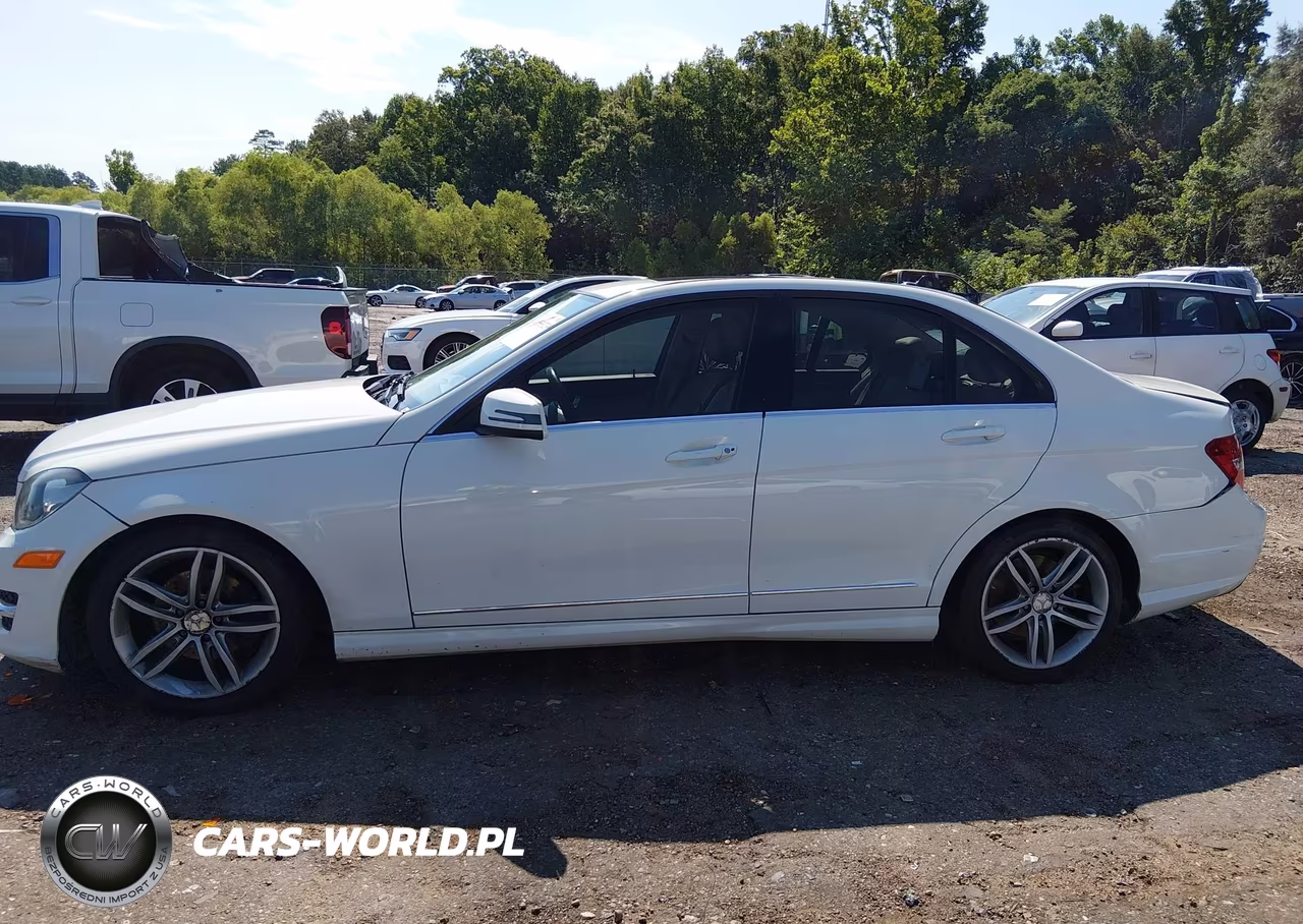 2012 Mercedes-Benz C 250 Luxury-Sport VIN:WDDGF4HB2CA626499 - 14