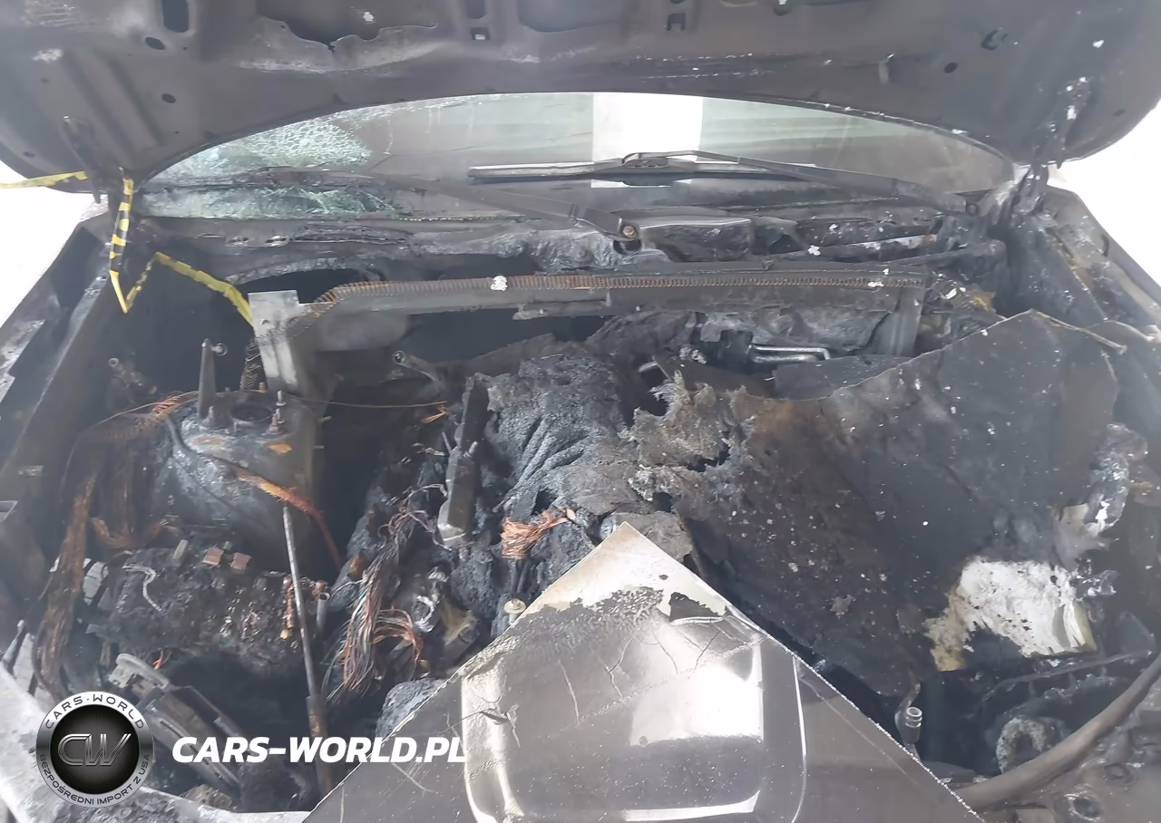 2012 Jeep Grand Cherokee Overland VIN:1C4RJECT0CC235055 - 10