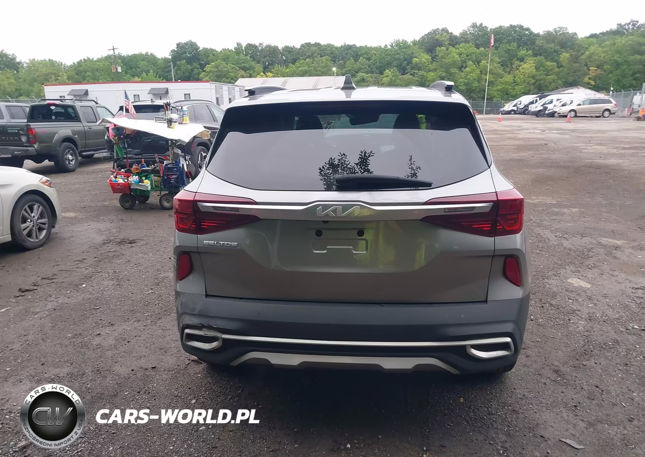 2023 Kia Seltos S VIN:KNDEU2AA7P7395678 - 16