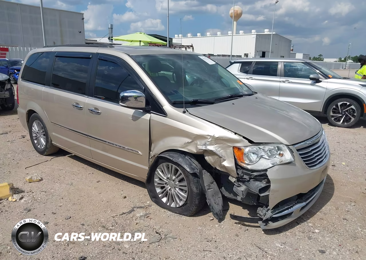2016 Chrysler Town & Country Touring-L Anniversary Edition – zdjęcie 1 z 16
