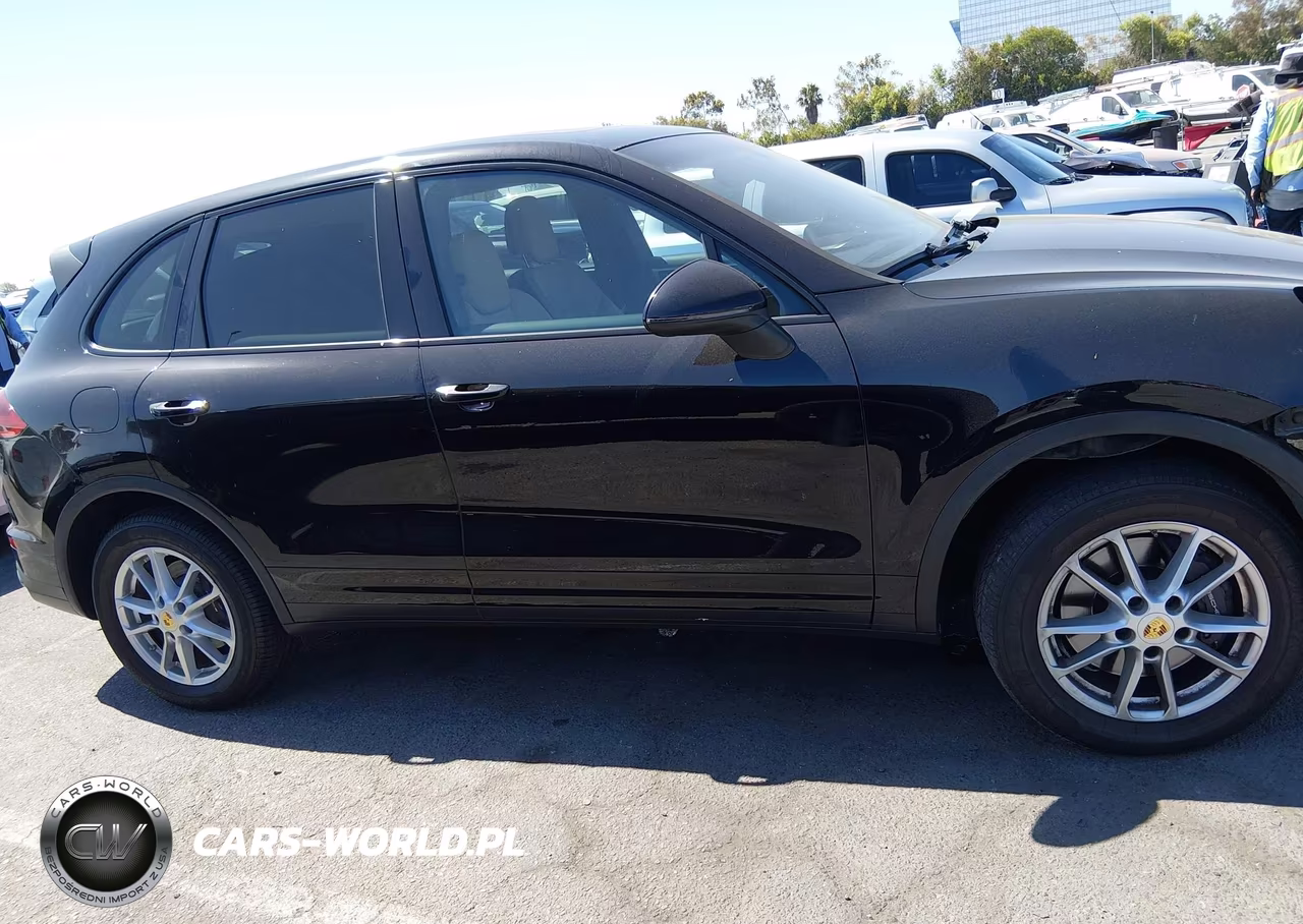 2016 Porsche Cayenne VIN:WP1AA2A21GKA10868 - 14