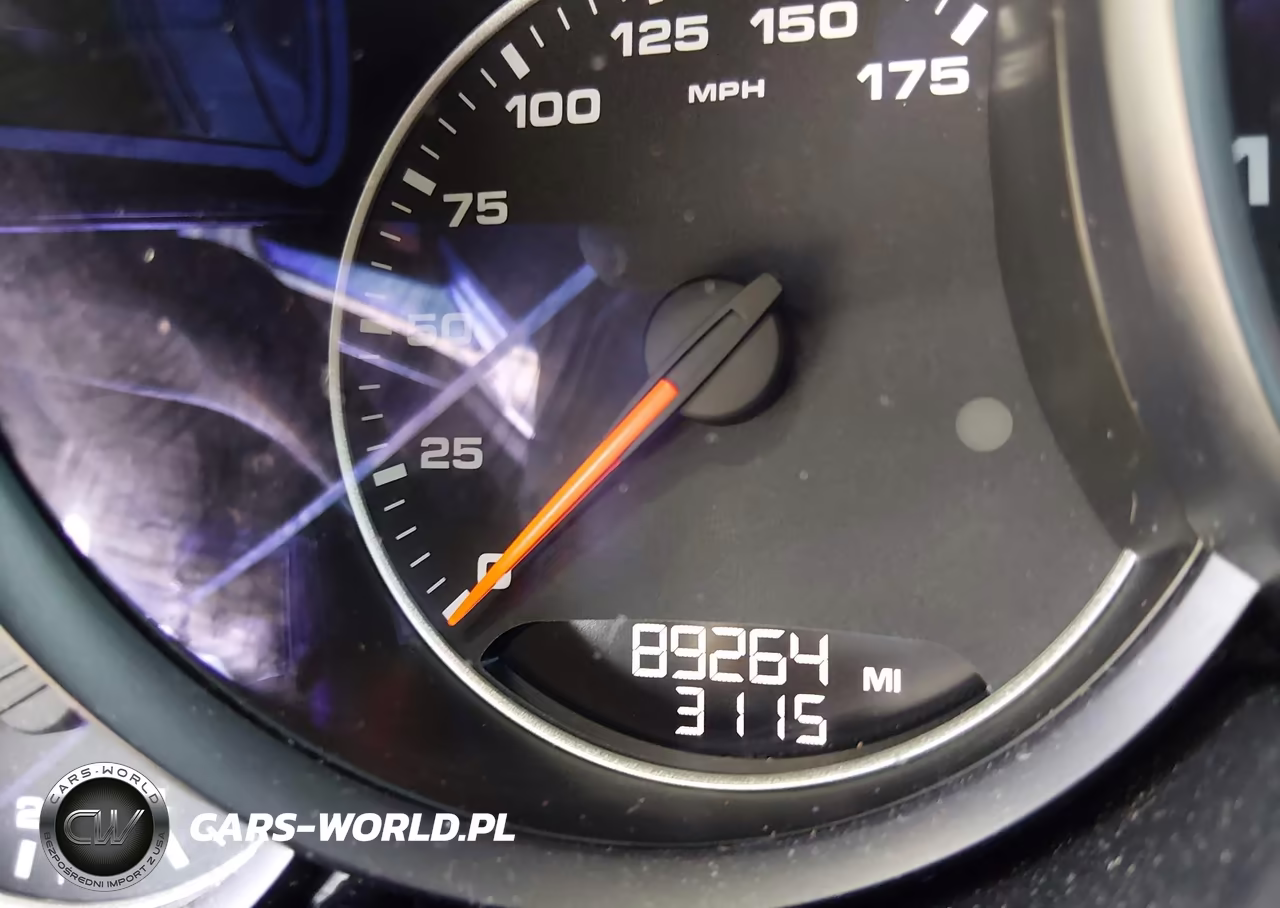 2016 Porsche Cayenne VIN:WP1AA2A21GKA10868 - 16