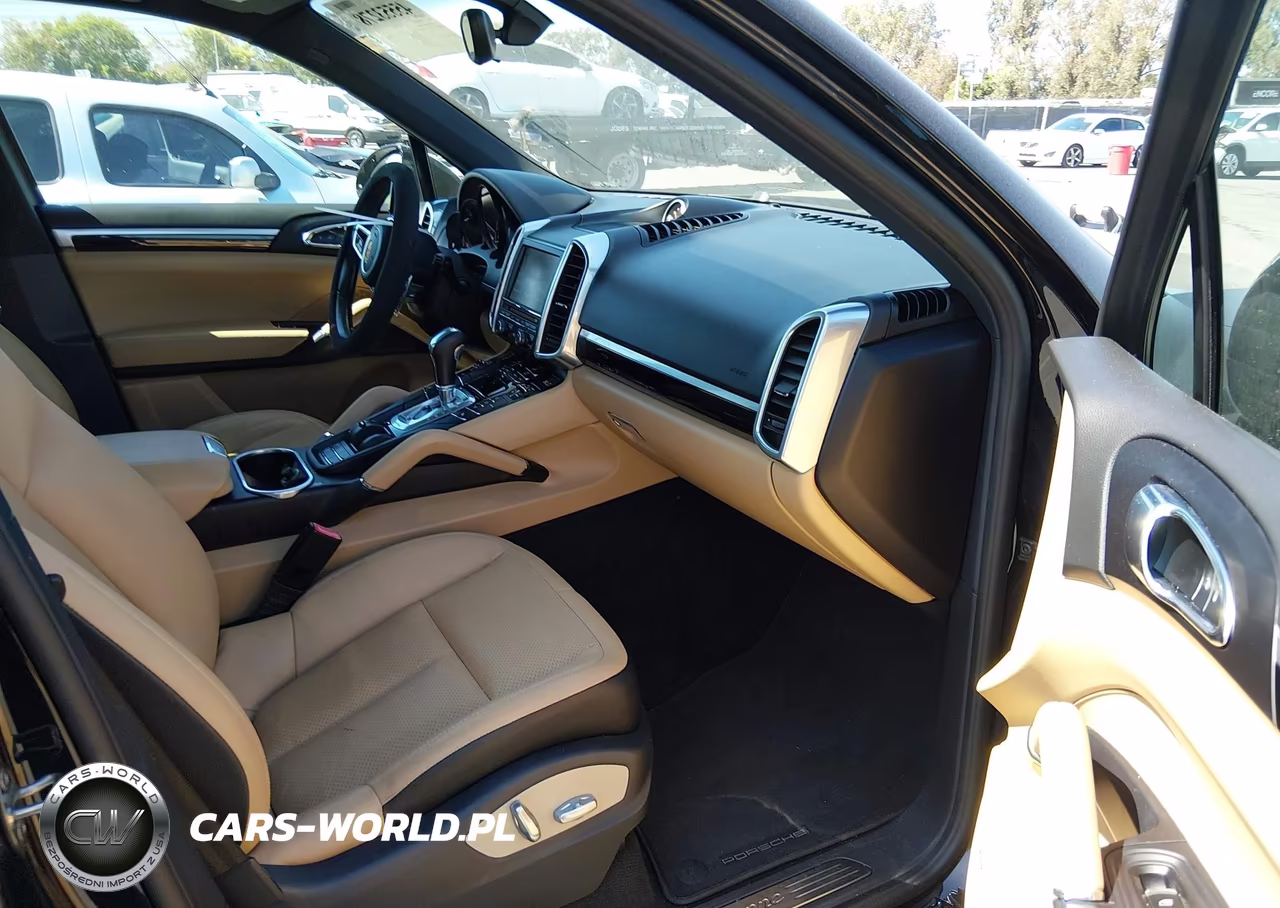 2016 Porsche Cayenne VIN:WP1AA2A21GKA10868 - 5