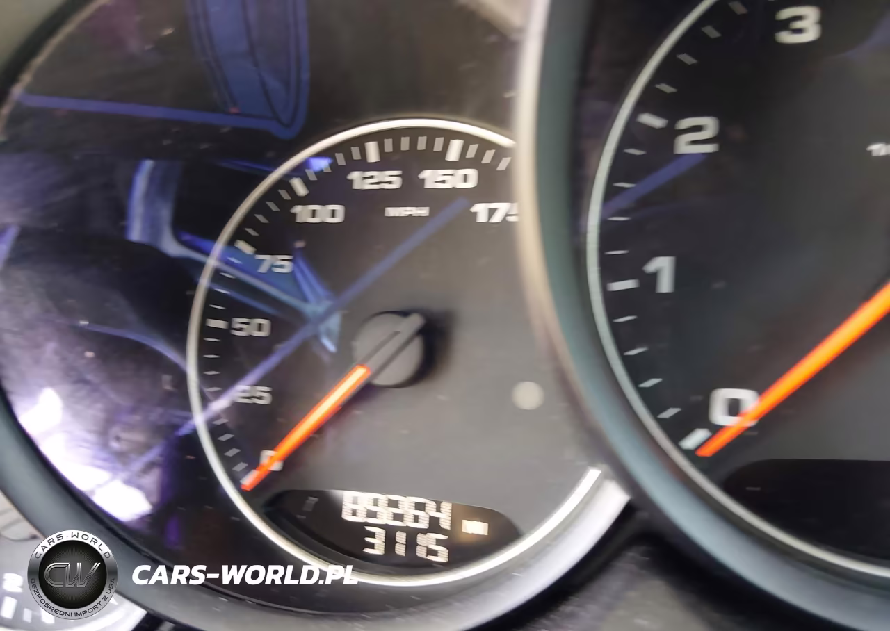 2016 Porsche Cayenne VIN:WP1AA2A21GKA10868 - 7