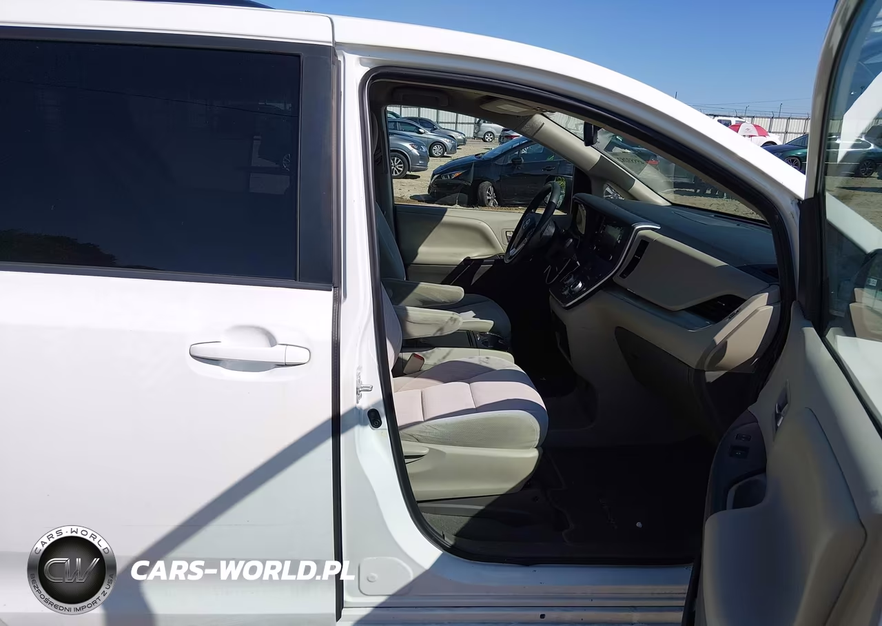 2020 Toyota Sienna Le VIN:5TDKZ3DC0LS051133 - 5