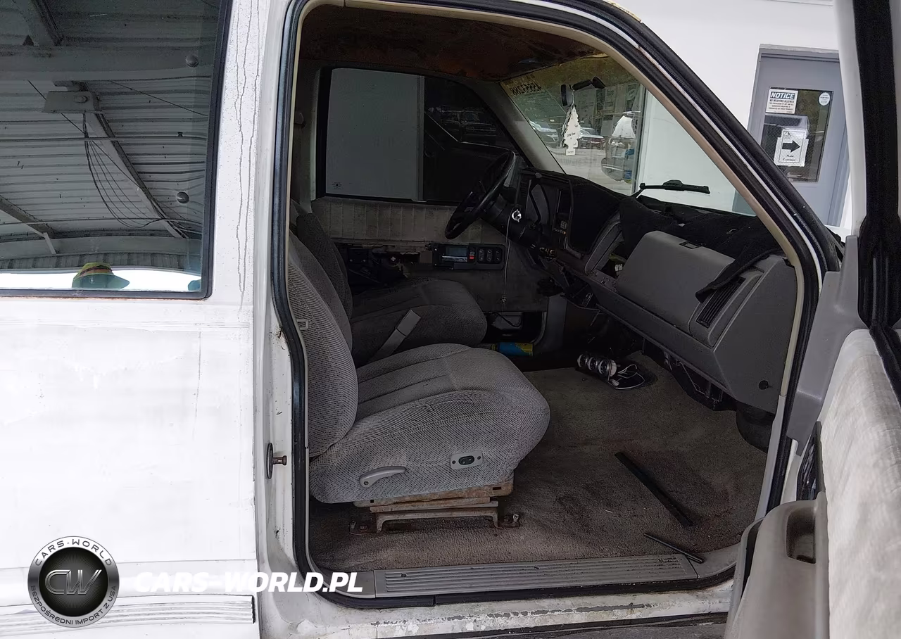 1993 Chevrolet Gmt-400 C1500 VIN:2GCEC19K3P1196148 - 5