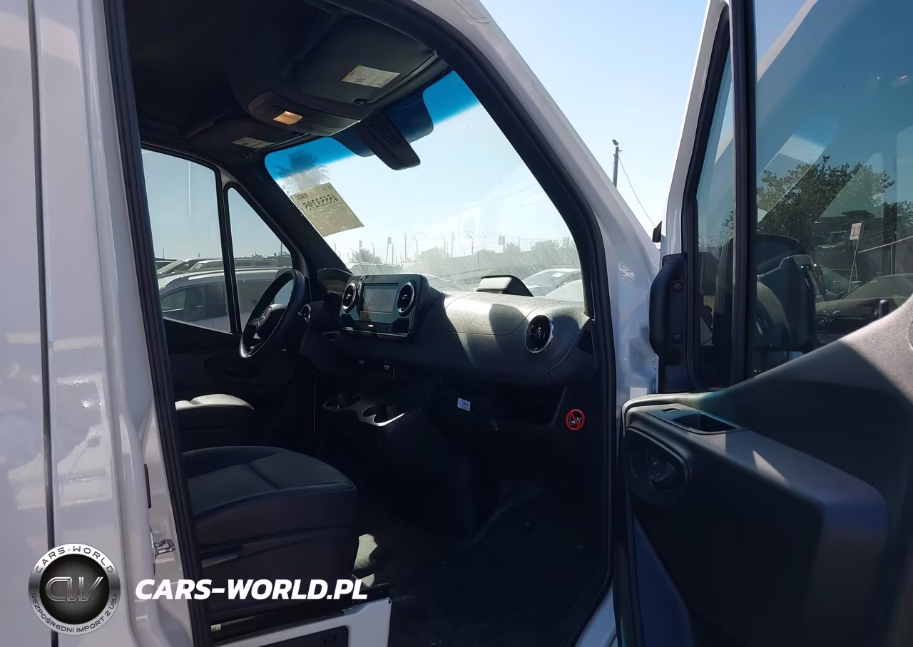 2025 Mercedes-Benz Sprinter 2500 Standard Roof 4-Cyl Diesel VIN:W1Y4KBHY5ST222600 - 5