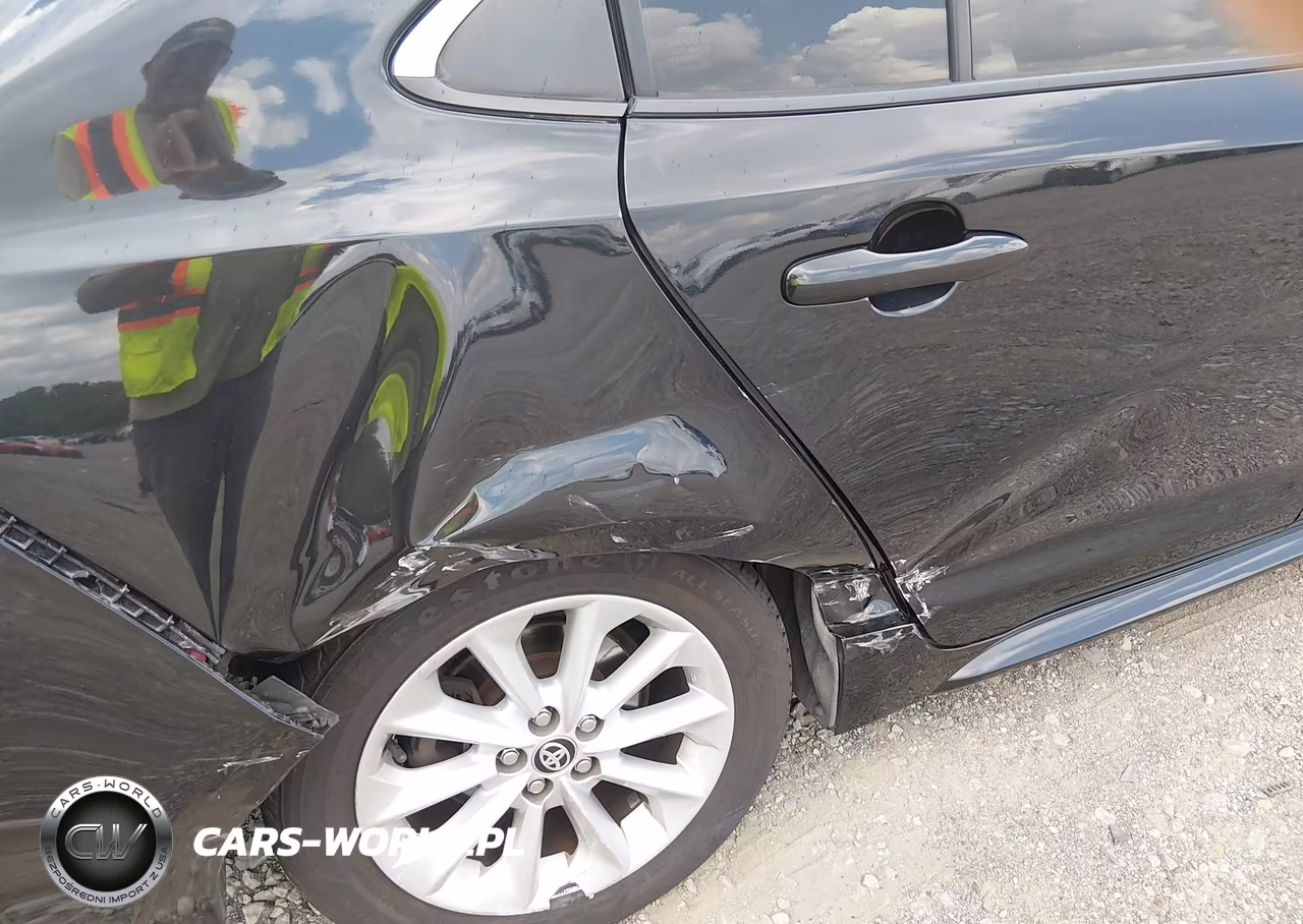 2020 Toyota Corolla Xle VIN:JTDFPRAE8LJ022878 - 19