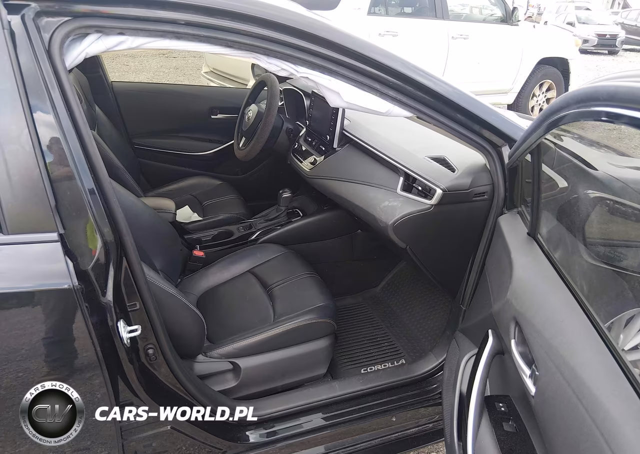 2020 Toyota Corolla Xle VIN:JTDFPRAE8LJ022878 - 5