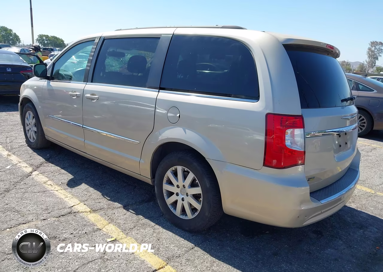 2014 Chrysler Town & Country Touring VIN:2C4RC1BG8ER325278 - 3