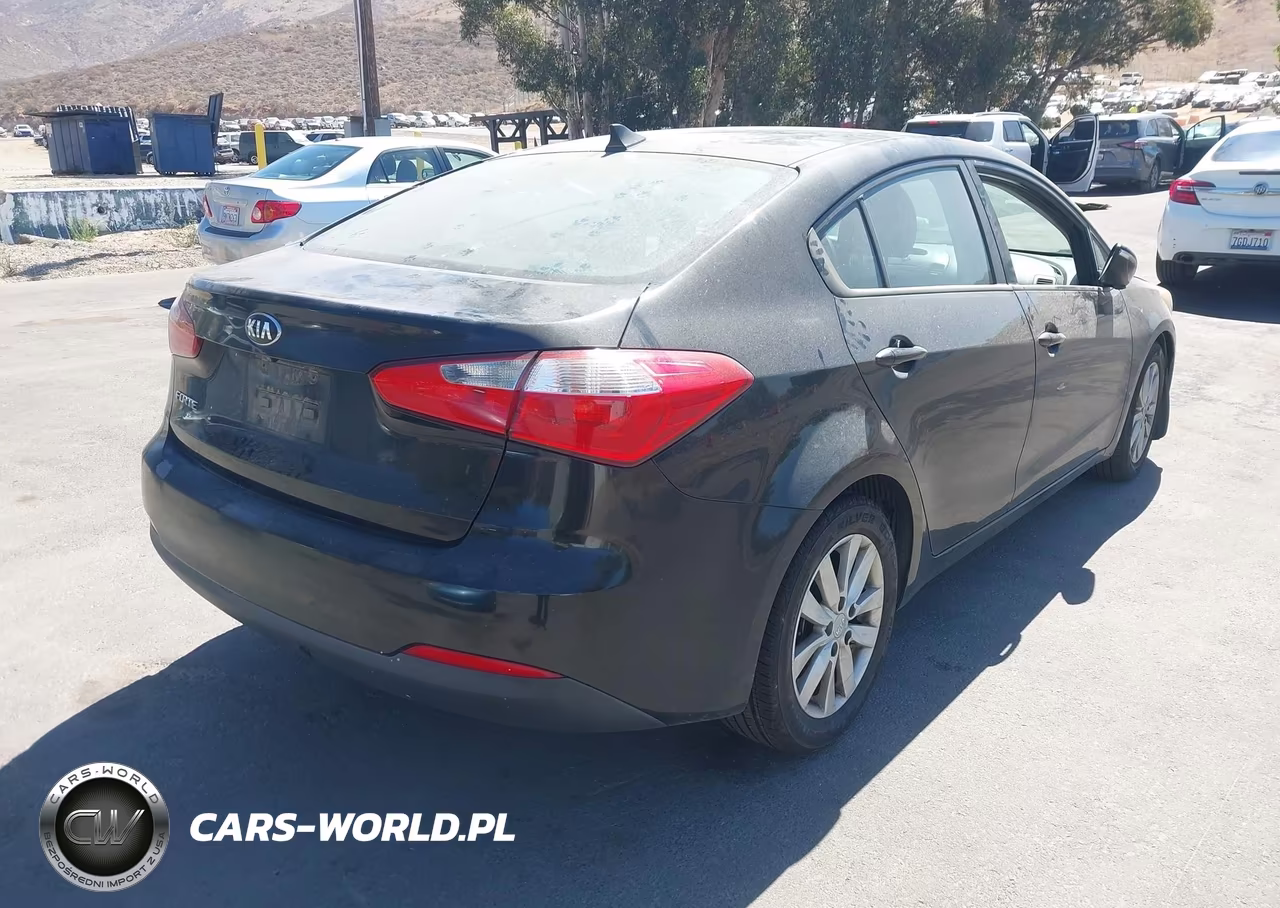 2016 Kia Forte Lx VIN:KNAFX4A63G5594898 - 4