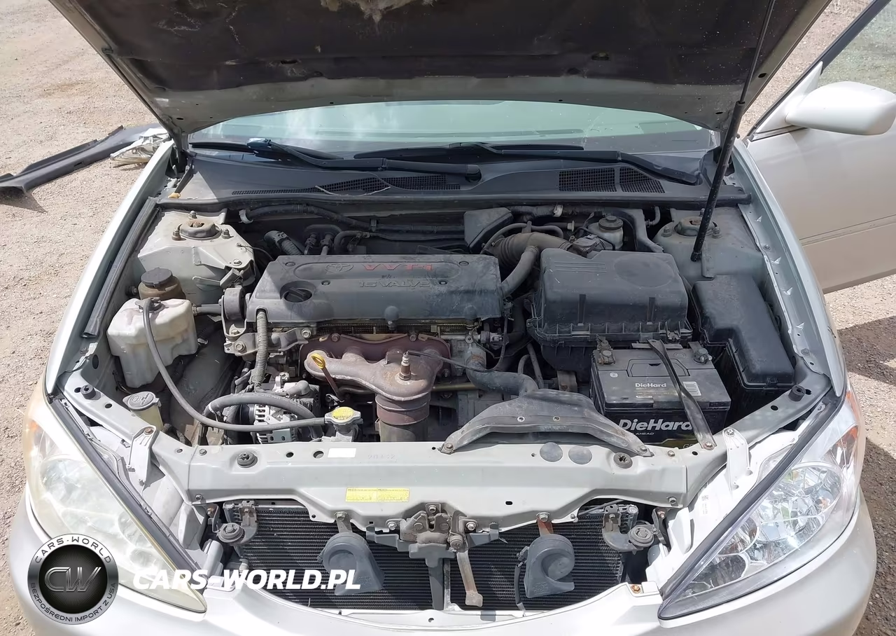 2004 Toyota Camry Le VIN:4T1BE32KX4U930671 - 10