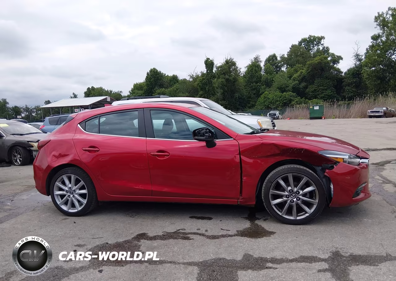 2018 Mazda Mazda3 Grand Touring VIN:3MZBN1M32JM223091 - 13