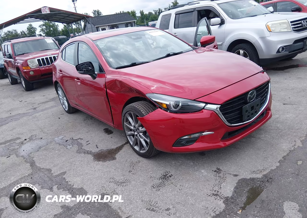 2018 Mazda Mazda3 Grand Touring VIN:3MZBN1M32JM223091 - 6