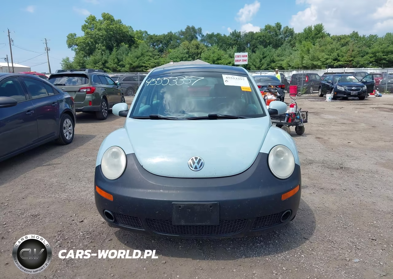 2010 Volkswagen New Beetle 2.5L Final Edition VIN:3VWRW3AG5AM023627 - 12