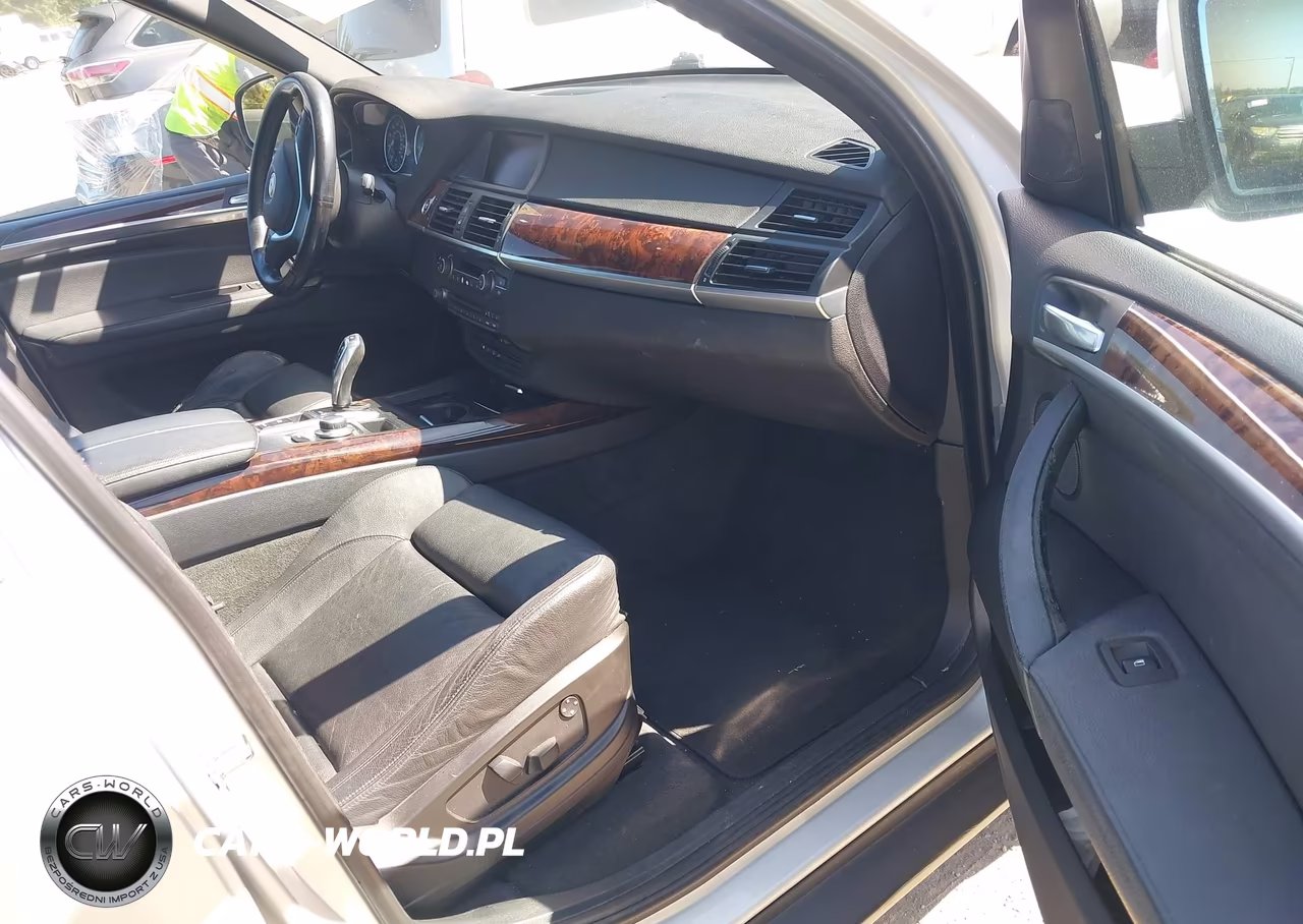 2009 BMW X5 xDrive30I VIN:5UXFE43549L263077 - 5