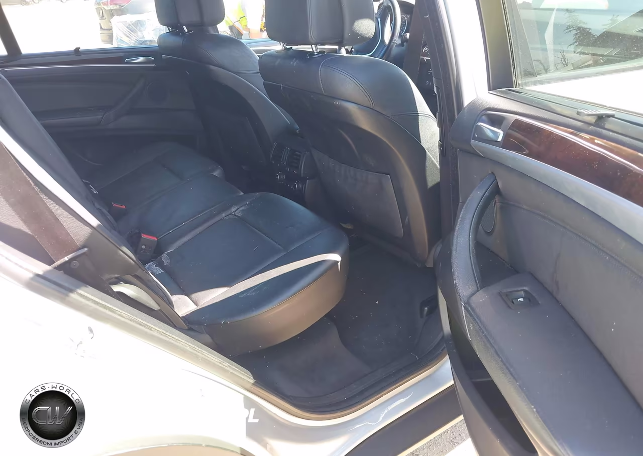 2009 BMW X5 xDrive30I VIN:5UXFE43549L263077 - 8