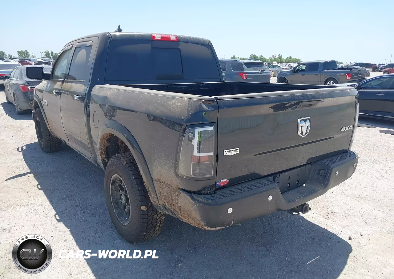 2017 Ram 1500 Laramie 4X4 5'7 Box VIN:1C6RR7NM6HS882851 - 3
