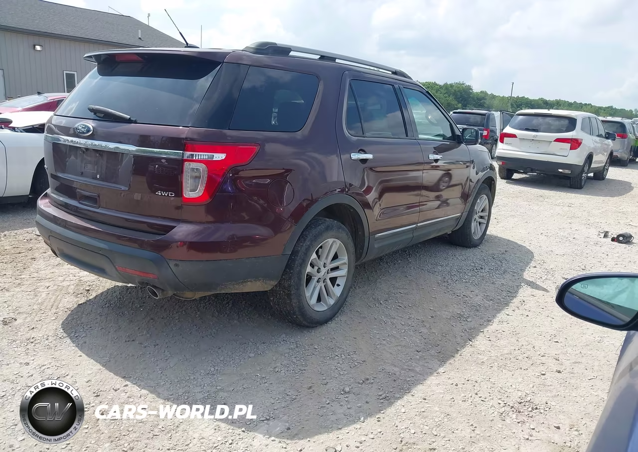 2012 Ford Explorer Xlt VIN:1FMHK8D89CGA51743 - 4