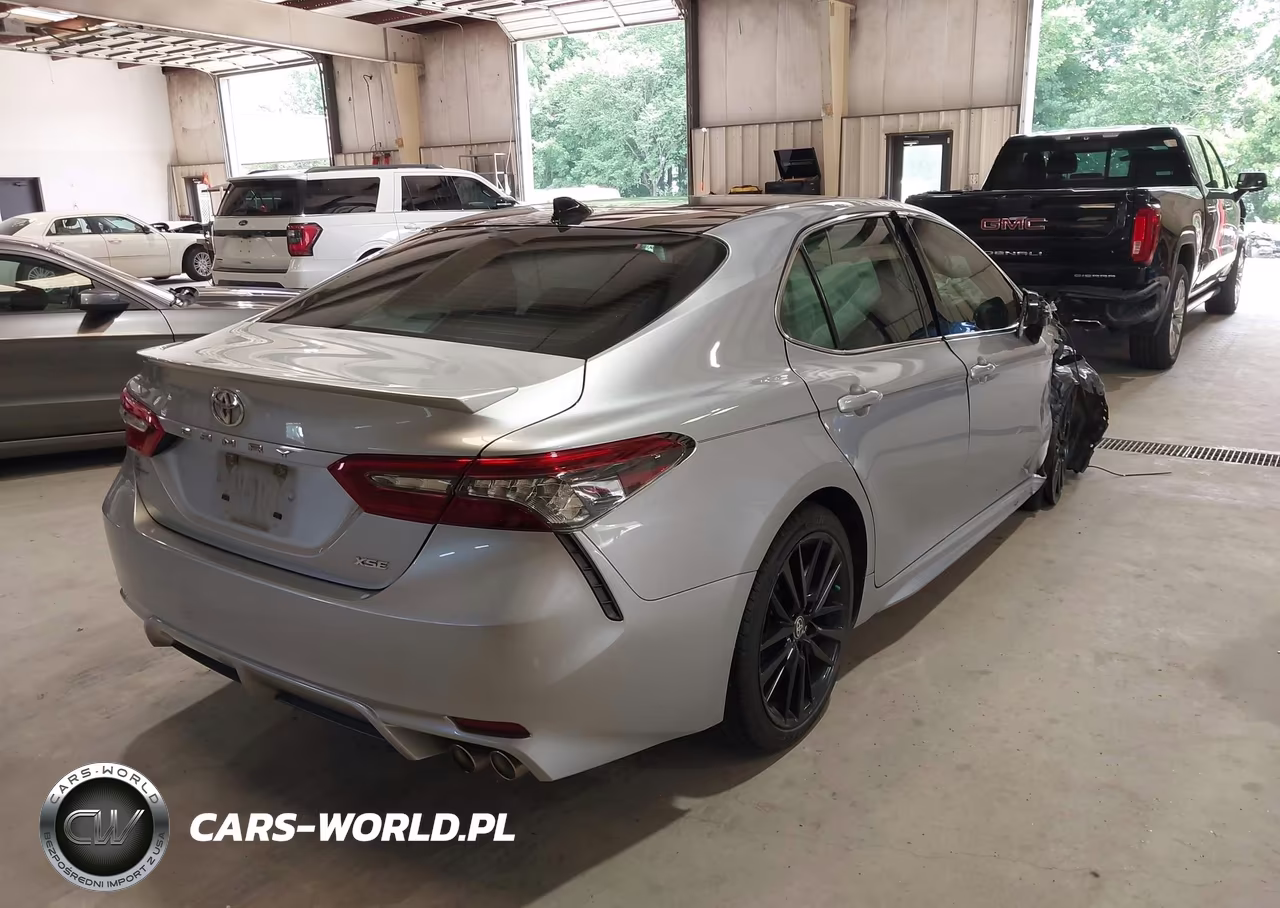 2021 Toyota Camry Xse VIN:4T1K61AK5MU569319 - 4