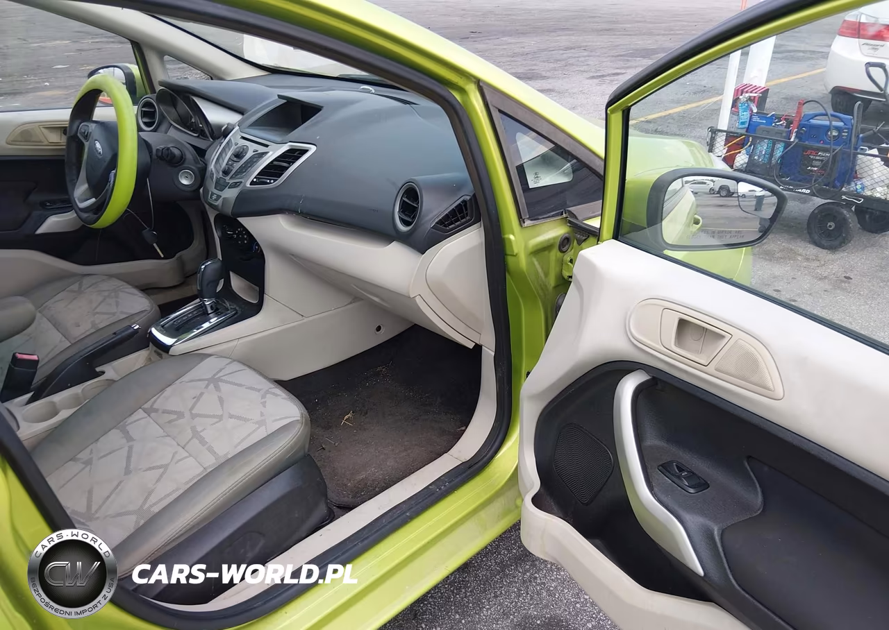 2012 Ford Fiesta Se VIN:3FADP4EJXCM180259 - 5