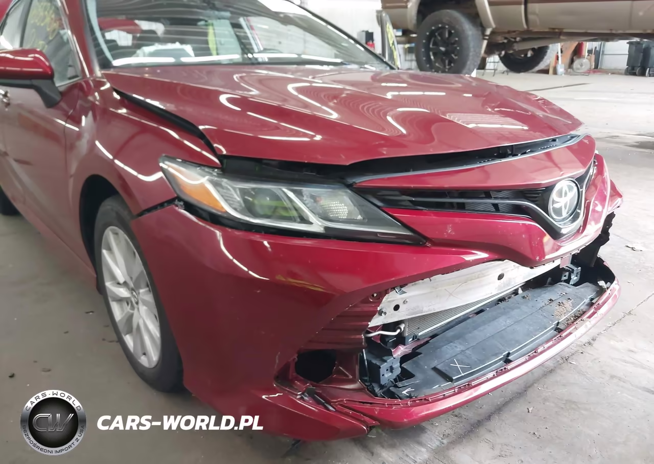 2020 Toyota Camry Le VIN:4T1C11AK4LU918553 - 6